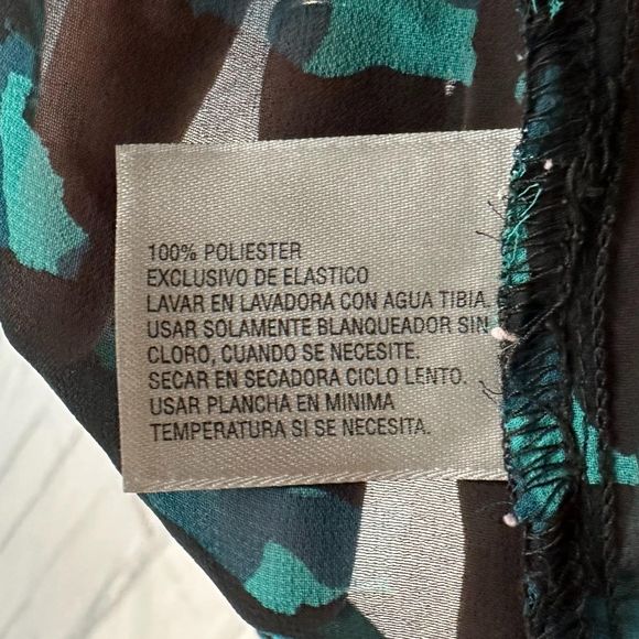 Worthington Teal and Black Short Sleeve Blouse, Size PL, Pre-owned - Picture 6 of 6